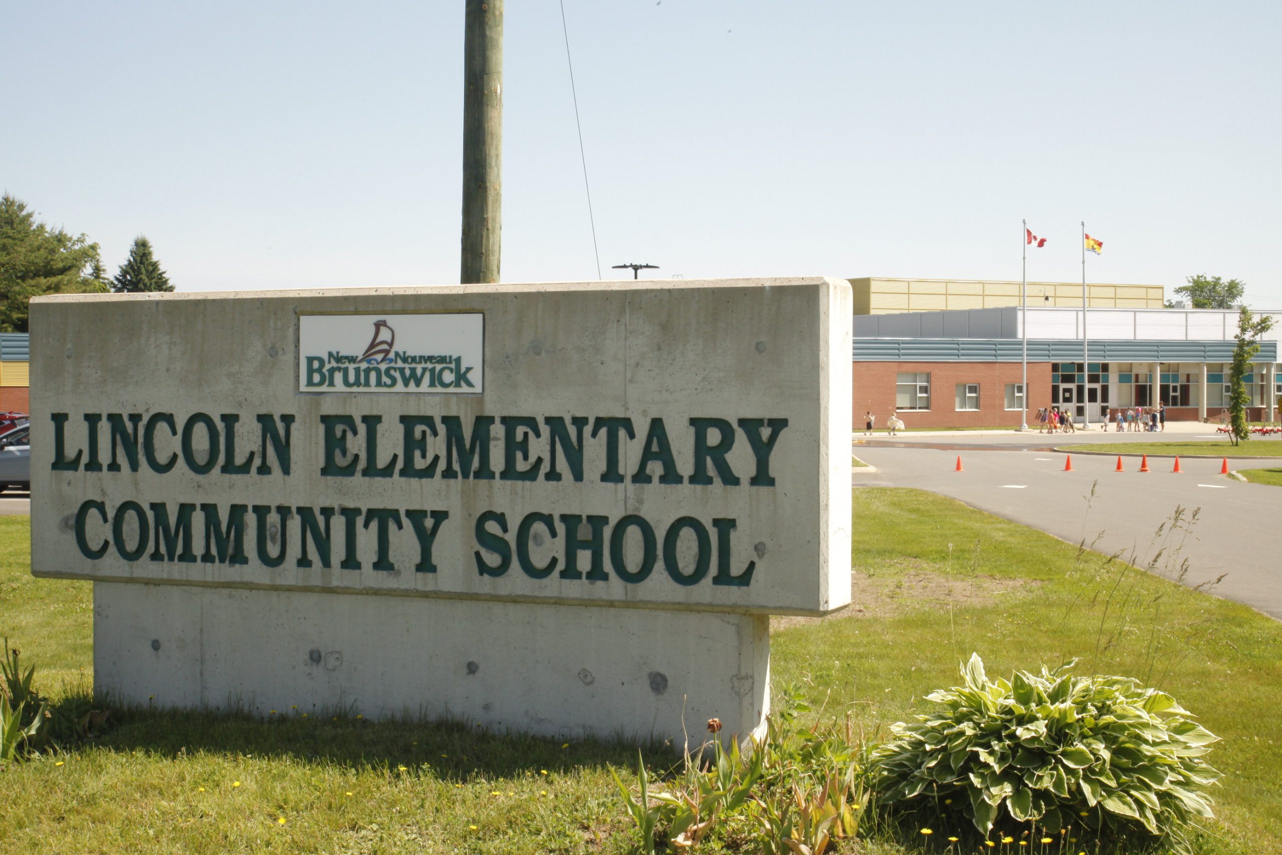 Lincoln Elementary Community School.